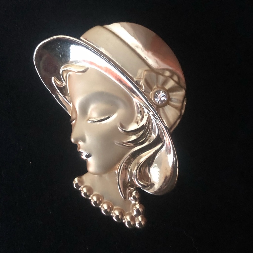 Stunning Vintage Matte Silver Profile Brooch